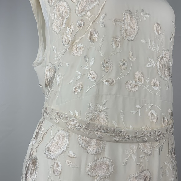 Hope & Ivy Ivory Bridal Floral Beaded & Embroidered Dress- NWT - Picture 7 of 15